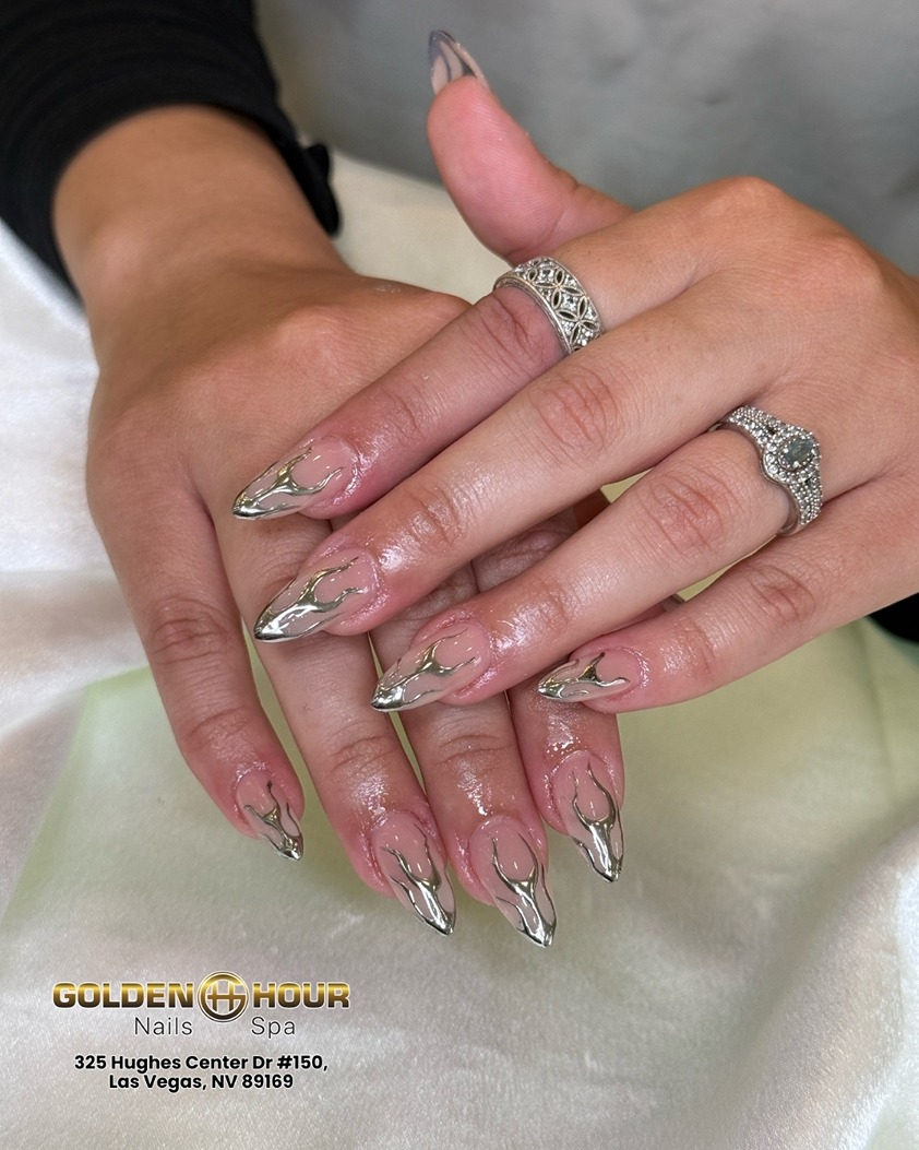Golden Hour Nails Spa Flamingo